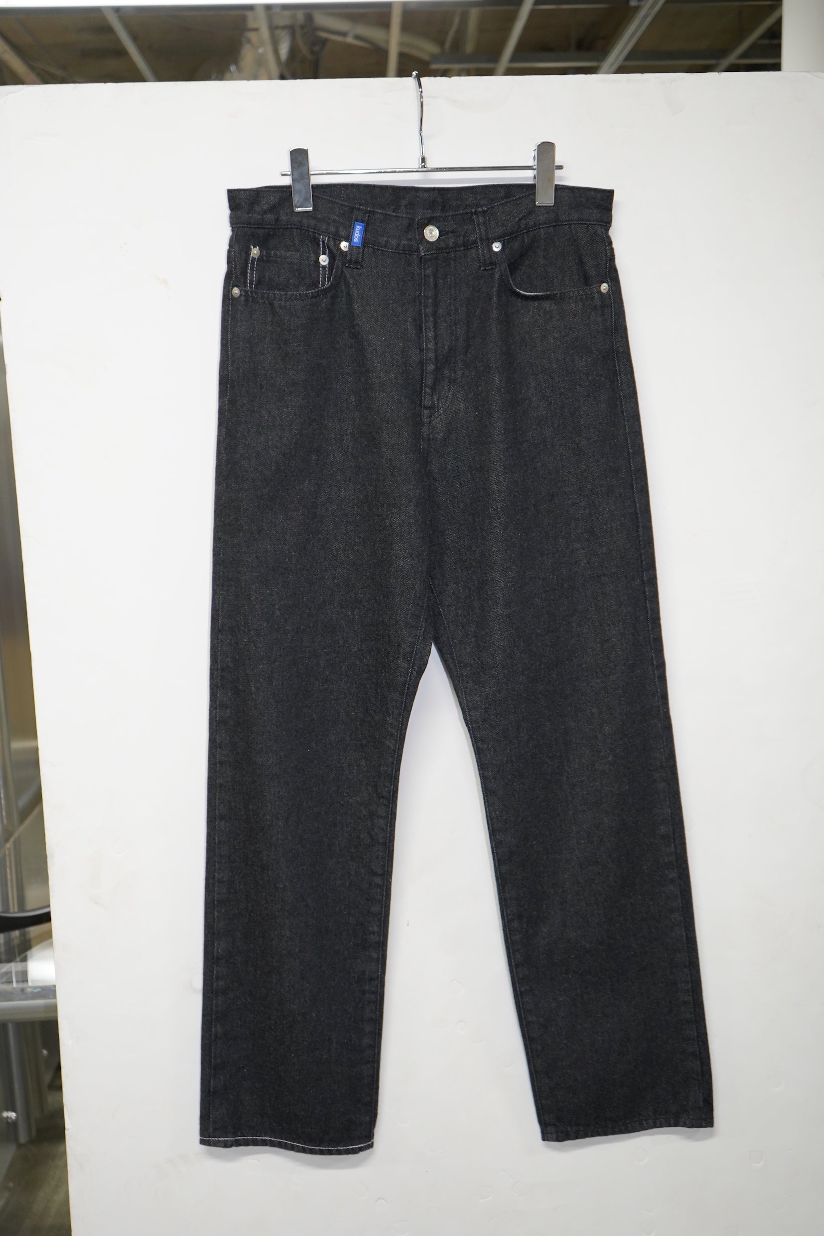 STRAIGHT DENIM TROUSERS / BLACK